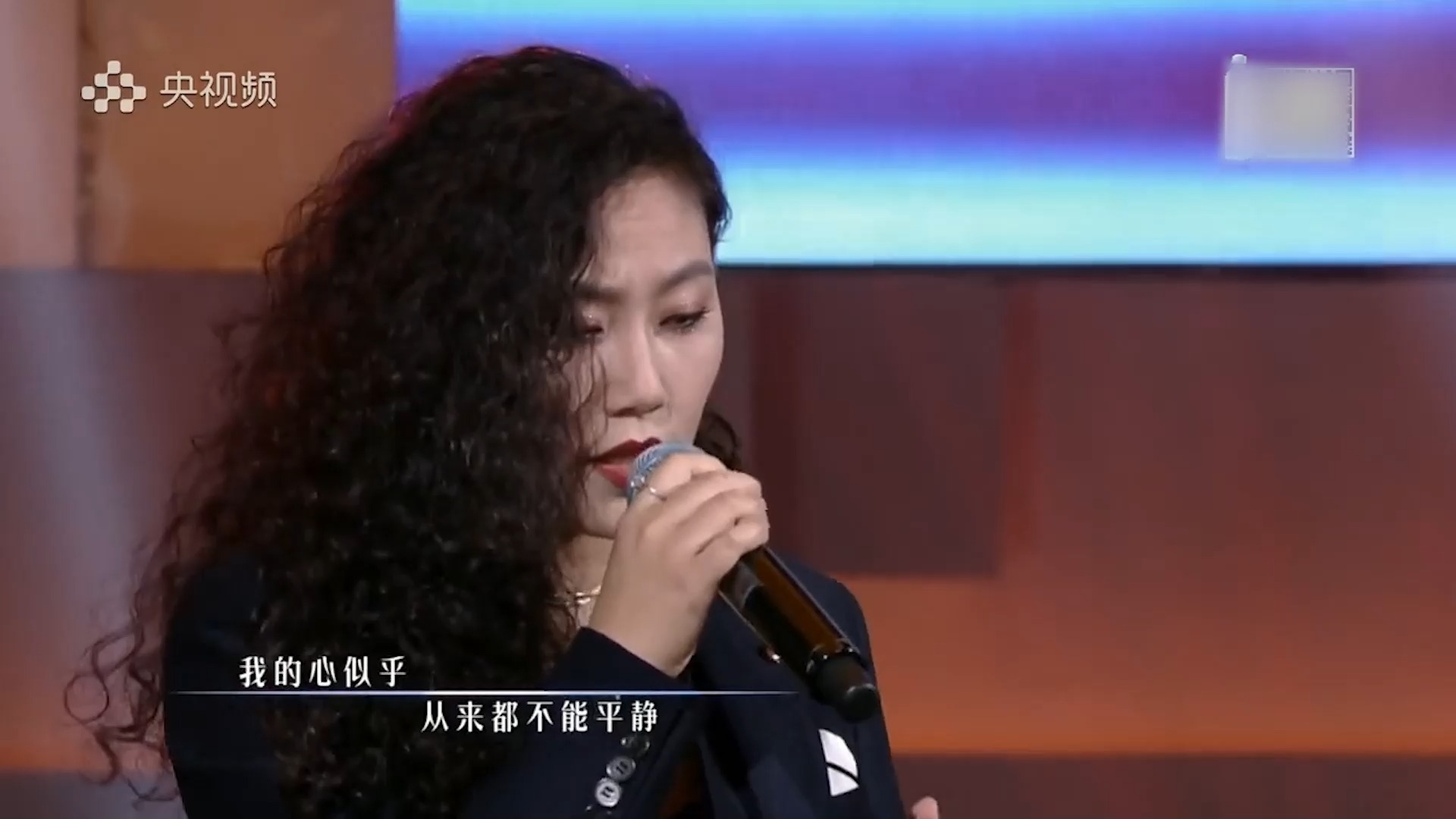 刘振宇演唱《北京北京》，嗓音有穿透力，唱出专属“北京味”_腾讯新闻