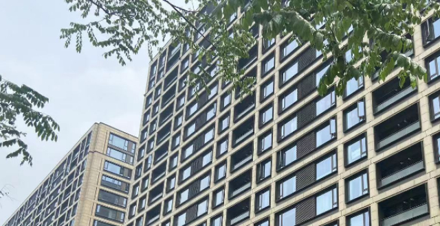 杭州二手房业主喊话邻居：不要贱卖房子，建议涨价1万＋_腾讯新闻