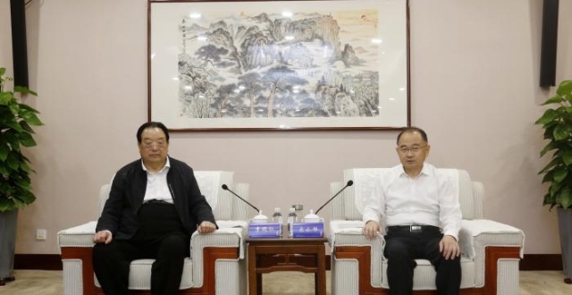 宋永祥会见国防大学原副政委、中国国史学会副会长李殿仁将军一行_腾讯新闻