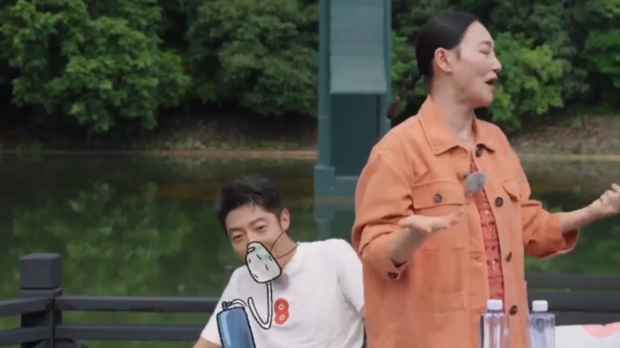 撒贝宁连续两次答题正确，却败在了没有举手，把撒贝宁气坏了_腾讯新闻