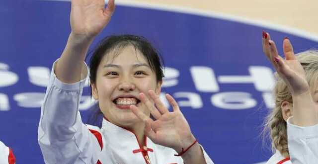 中国女篮绝杀日本夺冠，河南姑娘张茹与全队再登亚洲之巅_腾讯新闻