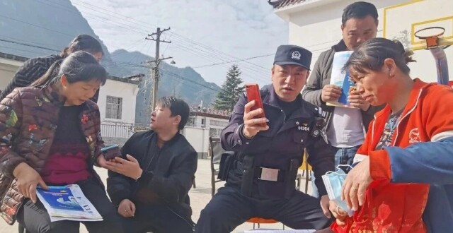 “实诚人干实诚事儿”——山里头的黑河派出所_腾讯新闻