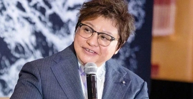歌手韩红，有新身份_腾讯新闻