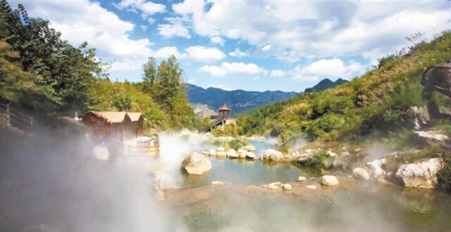 宣威市：实施“旅游强市”战略 文旅融合发展保持良好势头_腾讯新闻