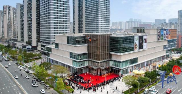 填补空白！汕头东海岸新城首个大型商业综合体开业_腾讯新闻