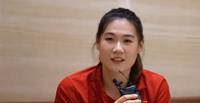 压力大？质疑声多了，王云蕗心情糟糕，感觉很累，看她如何应对_腾讯新闻