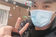 在泰失联的杨泽琪已平安回国，1月17日，杨泽琪发视频感谢所有关注他的同胞和亲友，网友发现他的指甲盖变黑了，他说“斗争的时候受的伤”_腾讯新闻