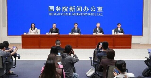 直播实录来了！这场国新办发布会，信息量很大！_腾讯新闻