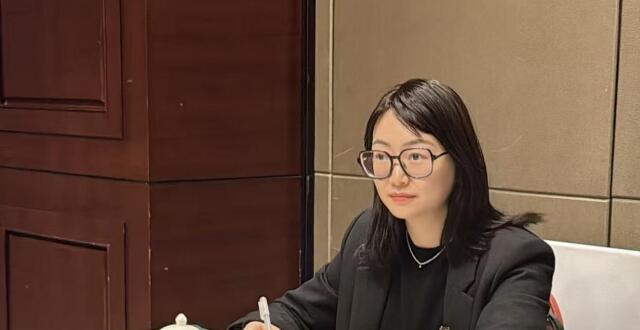 市政协委员刘晨希：助推春熙路商圈打造世界级离境特色消费街区_腾讯新闻
