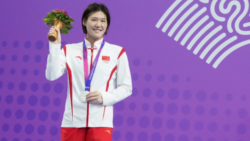 叶诗文为他人夺冠激动落泪,感谢汪顺长久陪伴,泳迷大喊在一起