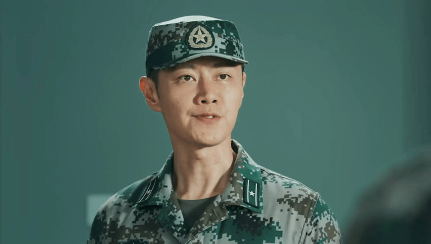 年全国充电桩数量同比增长近100%