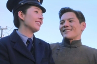 电影《门前宝地》纪实丨郎才女貌！向佐郭碧婷片场撒狗粮_腾讯新闻