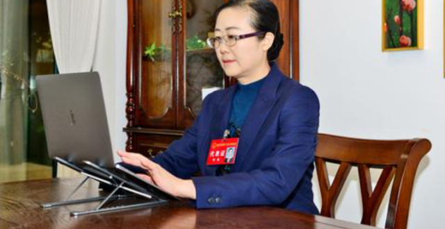 市人大代表邹敏：从“心”出发解民忧 履职尽责绽芳华_腾讯新闻