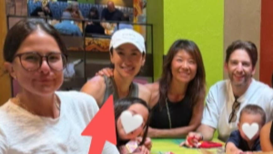 谢婷婷晒1岁儿子可爱照，原计划带儿返港让外公抱孙，父亲离世后首度现身