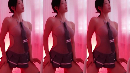 BJ李玲(리링)摩托摇吃鸡舞蹈82.28 MB高清无水印网盘打包