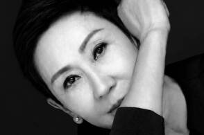 75岁香港电影传奇人物施南生去世，她在香港电影界是什么地位？对徐克电影的成功有多重要？
