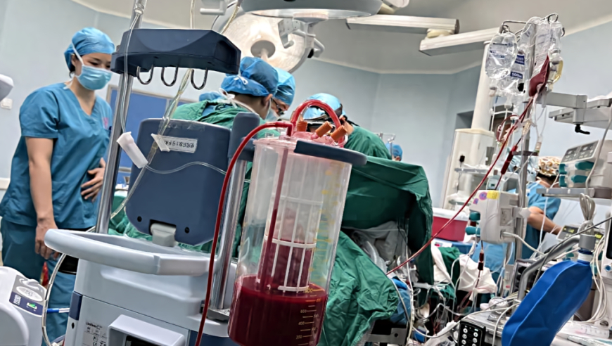 连续奋战27小时,产妇羊水栓塞输血超6万毫升被救!