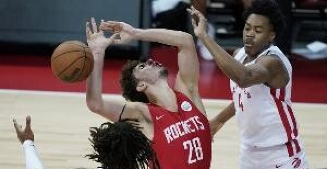 申京：在土耳其打球输了就像有人死了一样 刚进NBA时很难适应_腾讯新闻