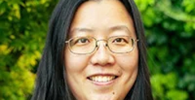 她成为首位摘获数论最高奖的华人女数学家，毕业于上海中学，是王虹本科同学_腾讯新闻
