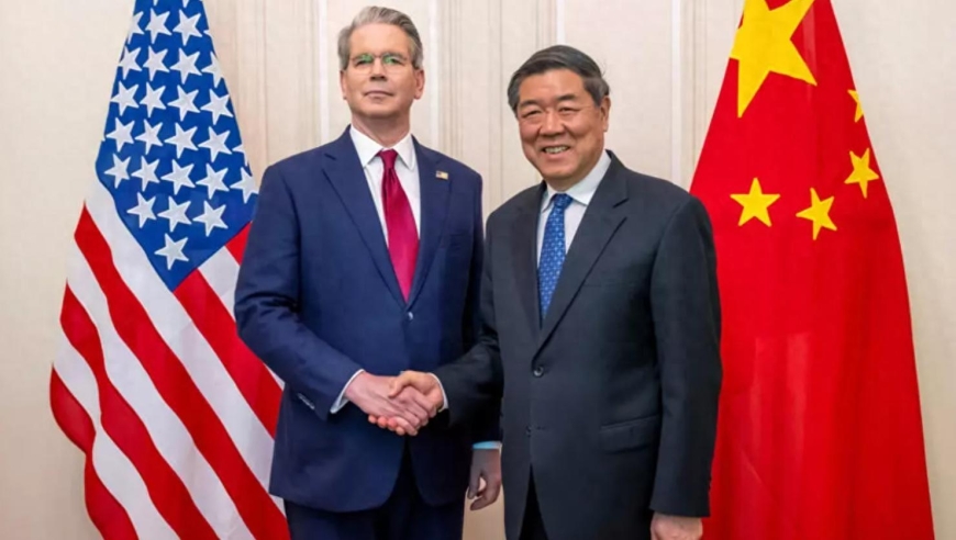President Xi Meets Multiple Leaders; China's 80th Anniversary of War Against Japan; Assassination of Former Ukrainian Official; SCO Summit Insights; China's Tech Market Shifts
