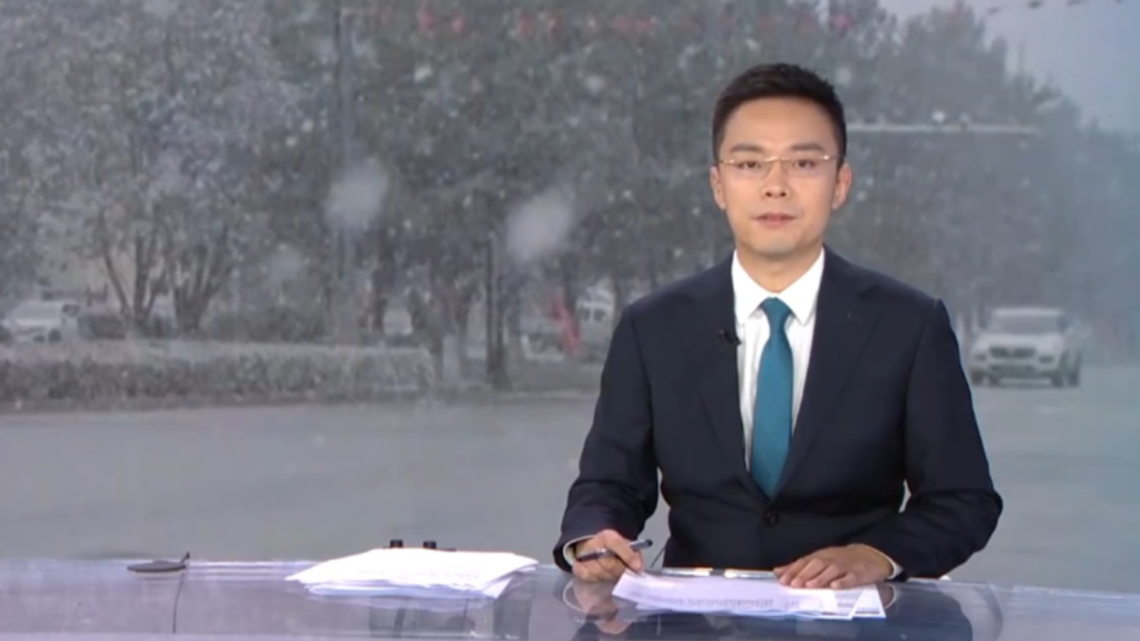 内蒙古 呼伦贝尔降初雪 路面湿滑 车辆减速慢行_腾讯新闻