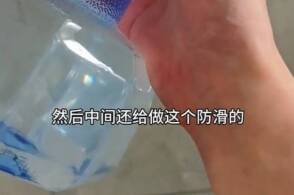 1.55升“哑铃矿泉水”走红，单瓶约8元重约3斤，这个规格能有怎样的锻炼效果？灌沙后可以替代正规哑铃吗？