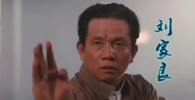 香港导演刘家良等名人骨灰被盗！家属接到电话勒索数千万港币，警方已拘捕1人_腾讯新闻
