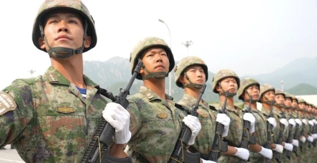 从胜利走向胜利 | “胜利日”阅兵：探访阅兵训练场_腾讯新闻