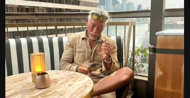 61岁张耀扬近况曝光，身材魁梧头但发胡子全白，网友直呼不敢认_腾讯新闻