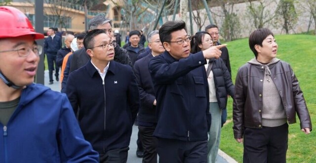 张文杰督导园博园建设_腾讯新闻