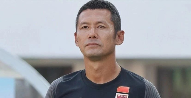 足球名宿杨晨高度评价伊万，夸他一做法太英明，点名盛赞两大国足新星_腾讯新闻