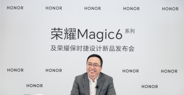 手机市场掀起AI大模型之战，荣耀赵明：AI应重构操作系统_腾讯新闻