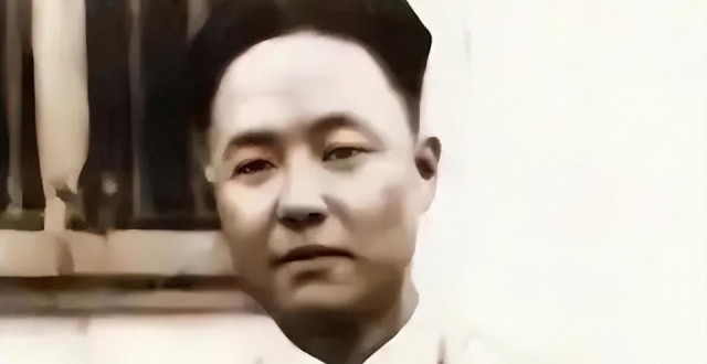 1943年，汉奸李士群喝了一杯咖啡后，死状凄惨，身体蜷缩的像猴子_腾讯新闻