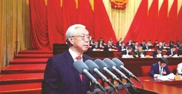 市十七届人大五次会议举行第二次全体会议_腾讯新闻