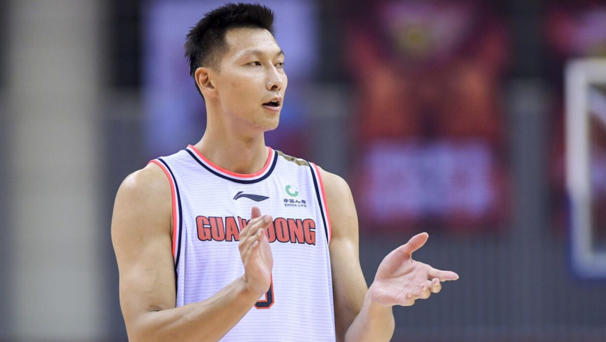 易建联经典比赛!19年半决赛37分17篮板6记暴扣 率队进决赛