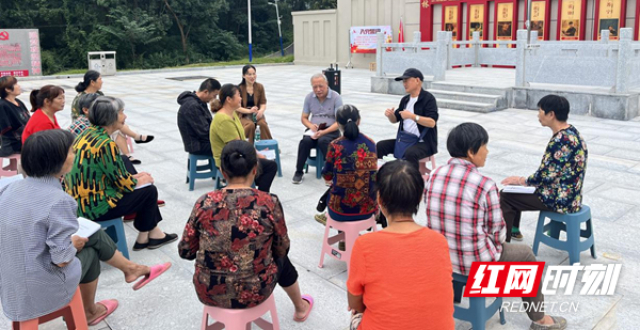 北塔区举行“隔代亲，智慧爱”家庭隔代教育讲座_腾讯新闻