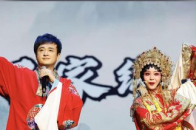 苏宇舟周丽珊戏腔合唱《归家》 游子心声打动人心_腾讯新闻