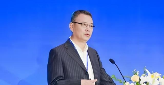从足球文化到足球美学 刘广迎新作《足球命门》出版_腾讯新闻