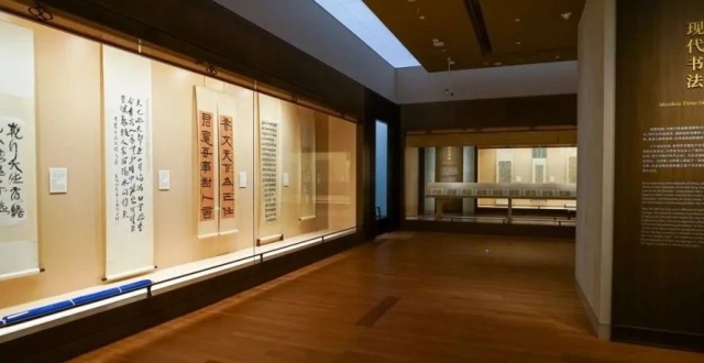 上博东馆书画“国宝展”重磅回归！明天起书画常设展厅正式开放_腾讯新闻