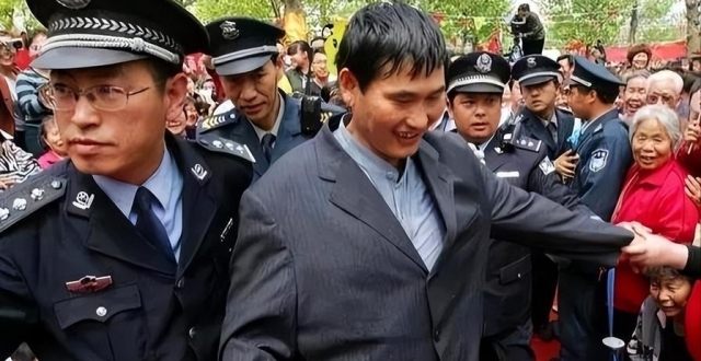 朱之文回应演出被举报取消