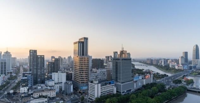 宁波楼市回暖了！新房和二手房成交齐涨，现在买不买房呢？_腾讯新闻