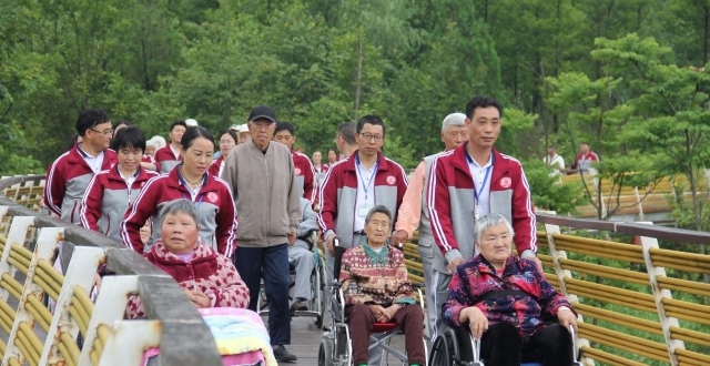 “候鸟式”养老夏季栖息地适宜度指数发布，六盘水第一 来看当地如何发挥“凉”优势打造“凉都养老+”新场景_腾讯新闻