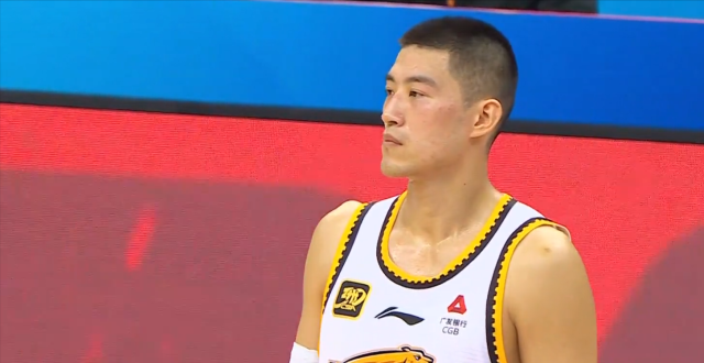 CBA：辽宁队连败，鄢手骐16+8+6+5，刘雁宇16+8大败_腾讯新闻