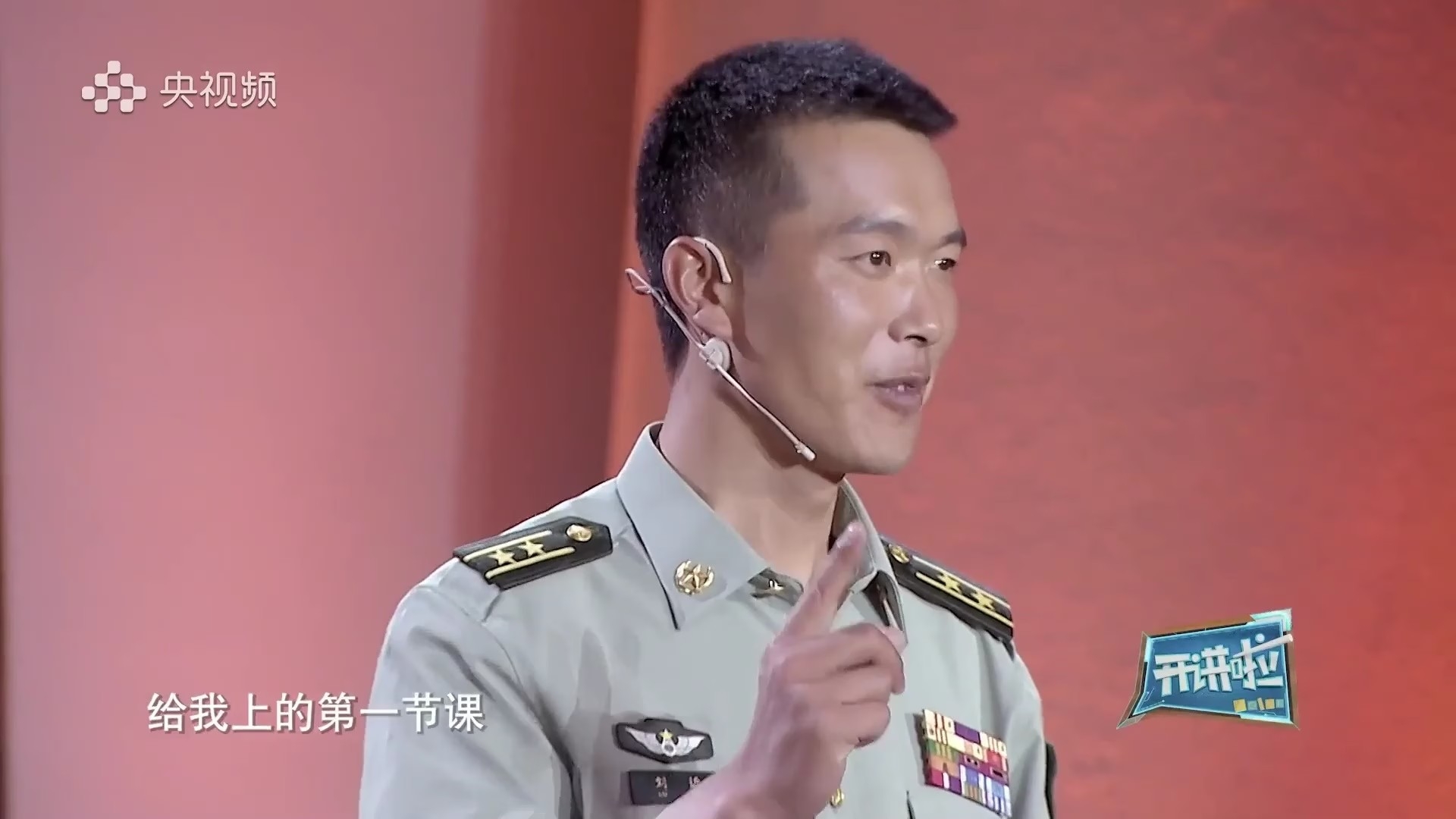 难怪刘近能成为中国兵王！对自己是真狠，魔鬼训练只是基本操作_腾讯新闻