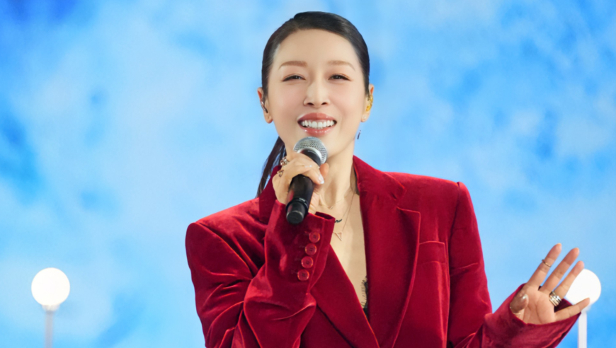 孙悦中秋奇妙游唱《快乐指南》,现场秒变蹦迪现场,欢乐氛围满满