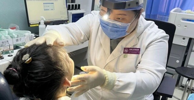 【服务之星】加号源、加手术、加周末：腺样体肥大孩子的暑期“加急”通道_腾讯新闻