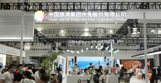 中国中免董事长李刚因病逝世，曾力抓海南发展机遇 “免税茅”将驶向何方？_腾讯新闻