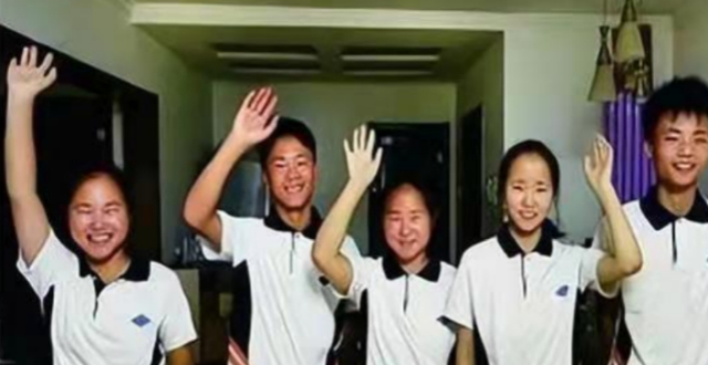 中国首例5胞胎现状：父亲过劳去世，母亲直言如果重选，一个不要_腾讯新闻