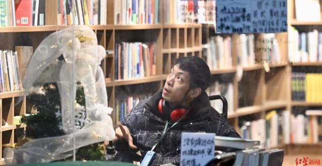 《小小的我》背后的“刘春和”们：在诗歌和生活中，握住人生的主动权_腾讯新闻