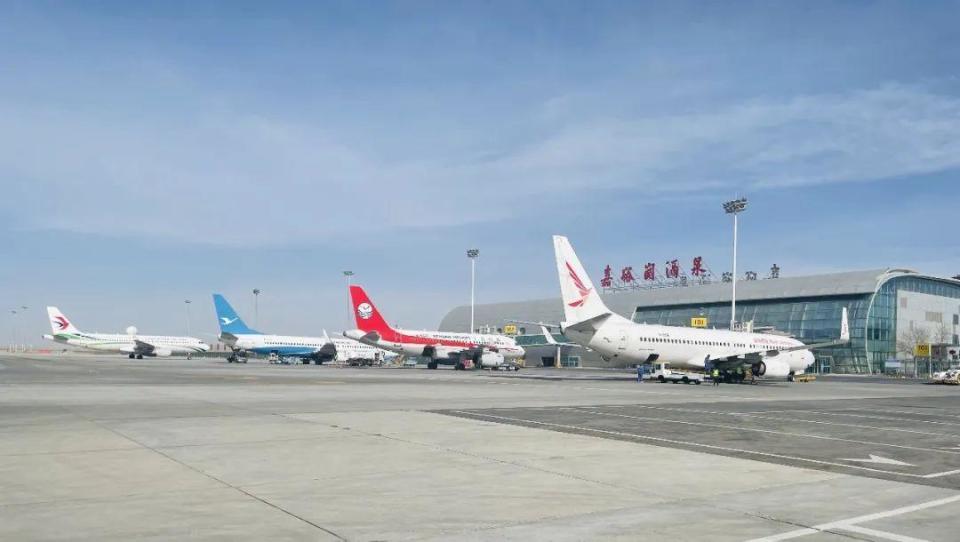 甘快看春节假期甘肃民航多个机场单日运送旅客量连续突破历史记录